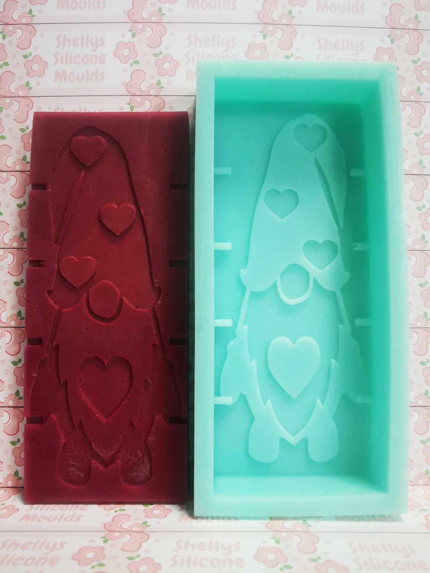 GONK Mr & Mrs Silicone Snap Bar Moulds